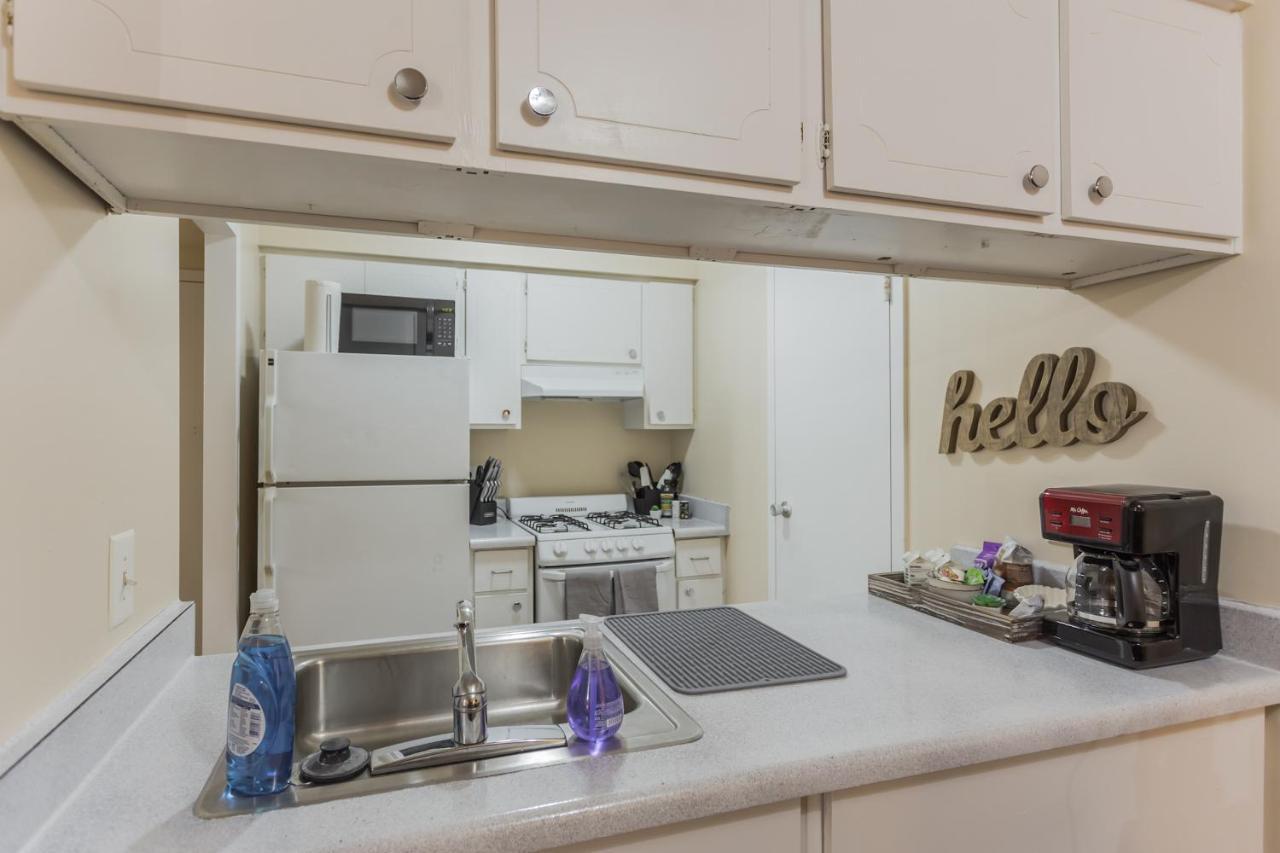 Studio In The Heart Of Memphis Apartment Exterior photo