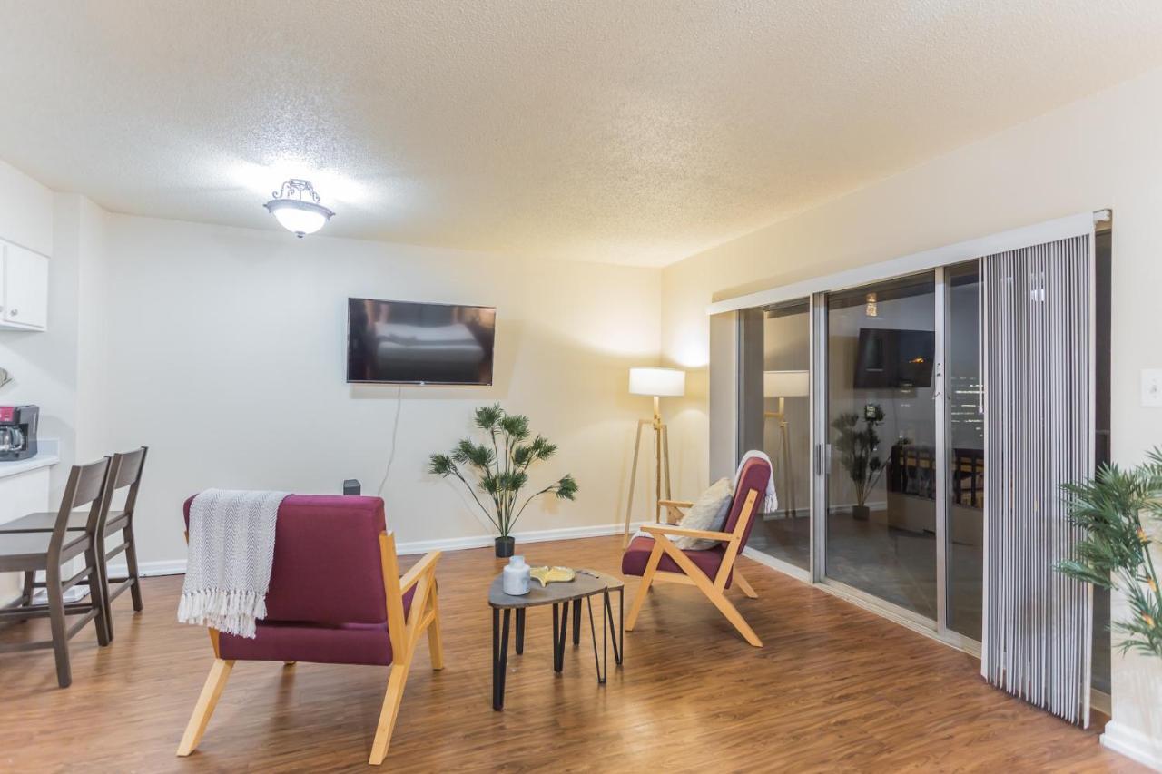 Studio In The Heart Of Memphis Apartment Exterior photo