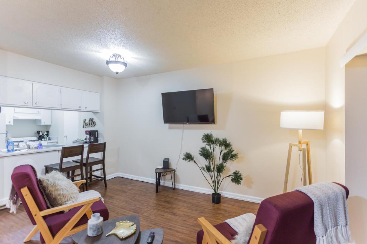 Studio In The Heart Of Memphis Apartment Exterior photo