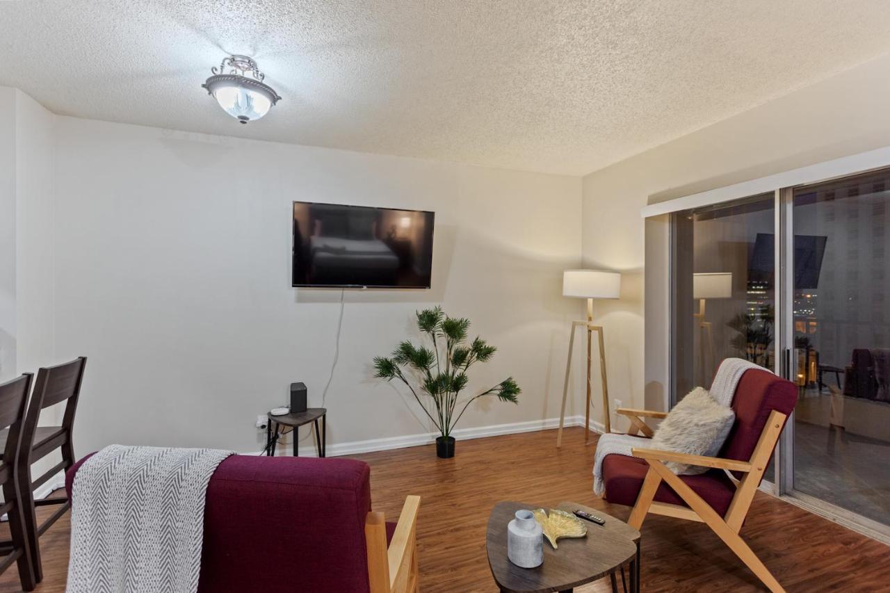 Studio In The Heart Of Memphis Apartment Exterior photo